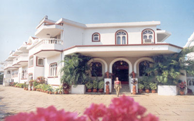 Whispering Palms Beach Hotel Goa
